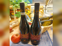Beliebte Rotweine Montepulciano d'Abruzzo und Nero d'Avola