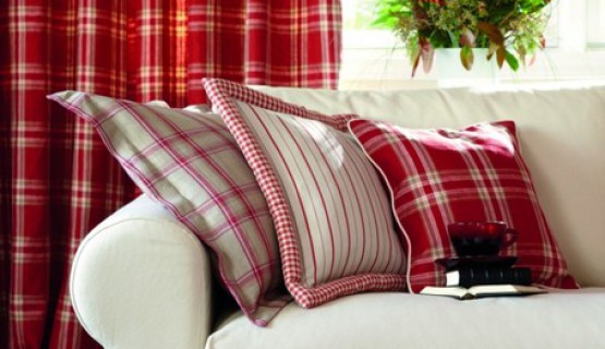 FourSeasons Vol9 rot Sofa