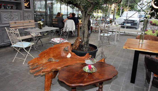 Gastrobereich - S&acute;Blumenh&auml;fele