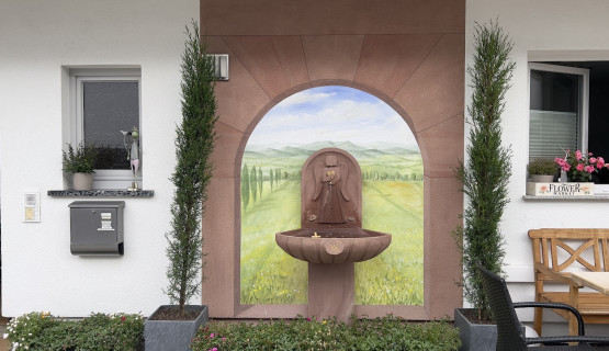 Brunnen und Freisitz