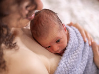 Bindung von Anfang an: Wie Eltern und Baby ein starkes Band aufbauen