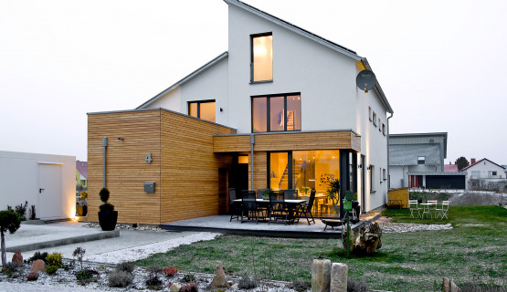 Einfamilienhaus Ha&szlig;loch